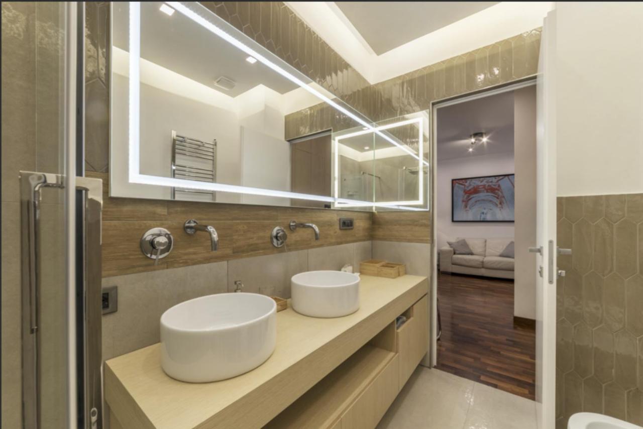 Via Luigi Rizzo 28, Interno 01